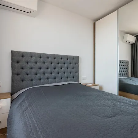 Bright One Bedroom With Parking Space Apartment Varna